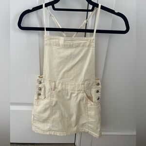 Como Quieres Cream Overall with Skirt